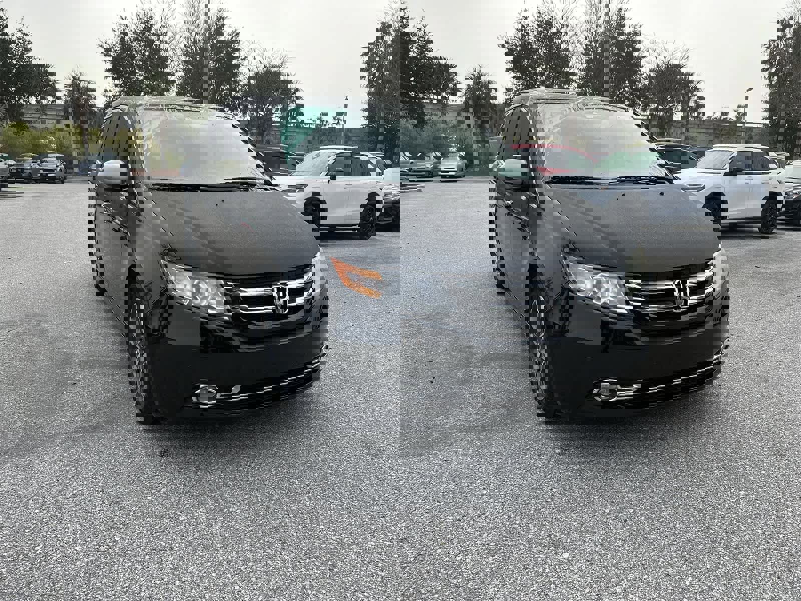 Used 2015 Honda Odyssey Touring Elite image 8