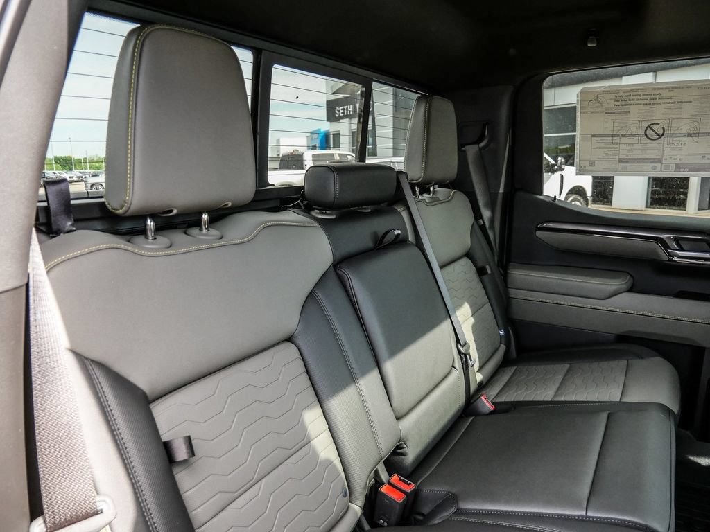 New 2026 Chevrolet Silverado 1500 ZR2 w/ Dark Appearance Package AWD/4WD image 58