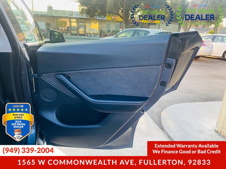 Used 2021 Tesla Model Y Long Range image 25