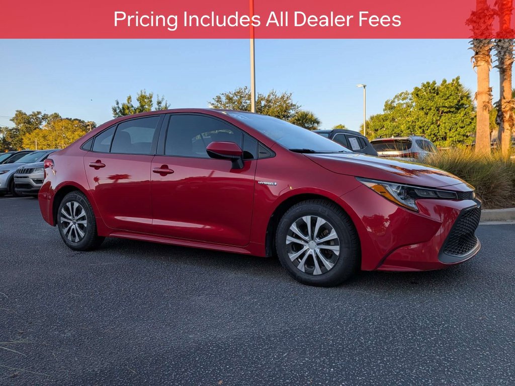 Used 2021 Toyota Corolla LE FWD image 2