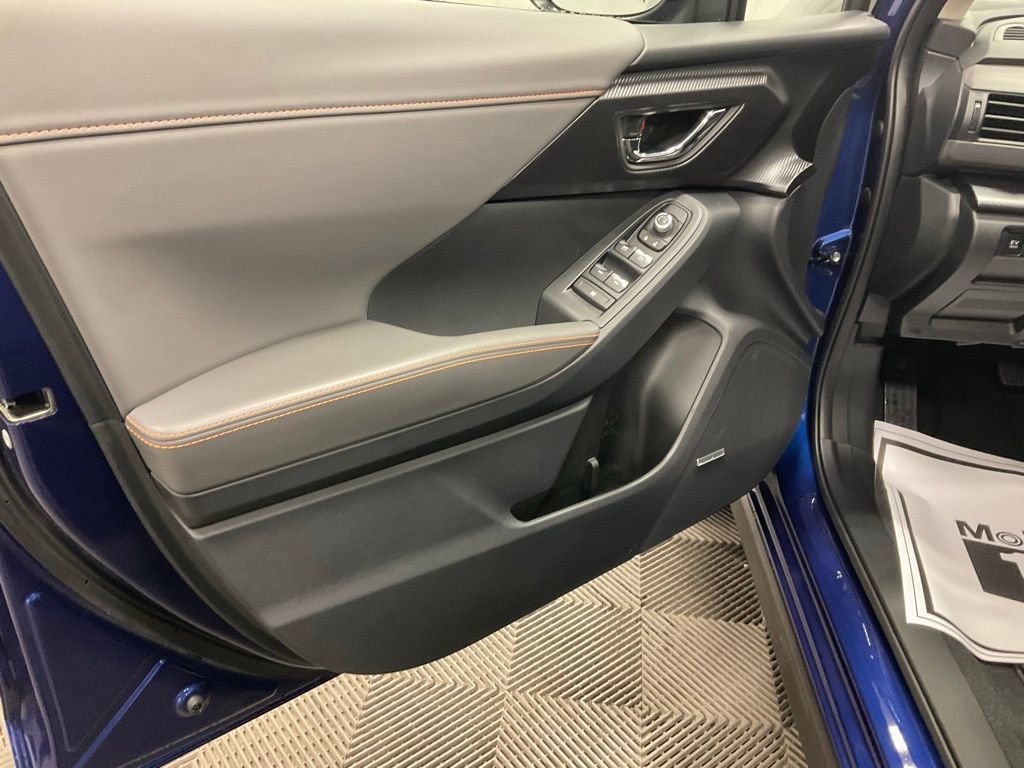 New 2026 Subaru Crosstrek 2.5i Limited image 9