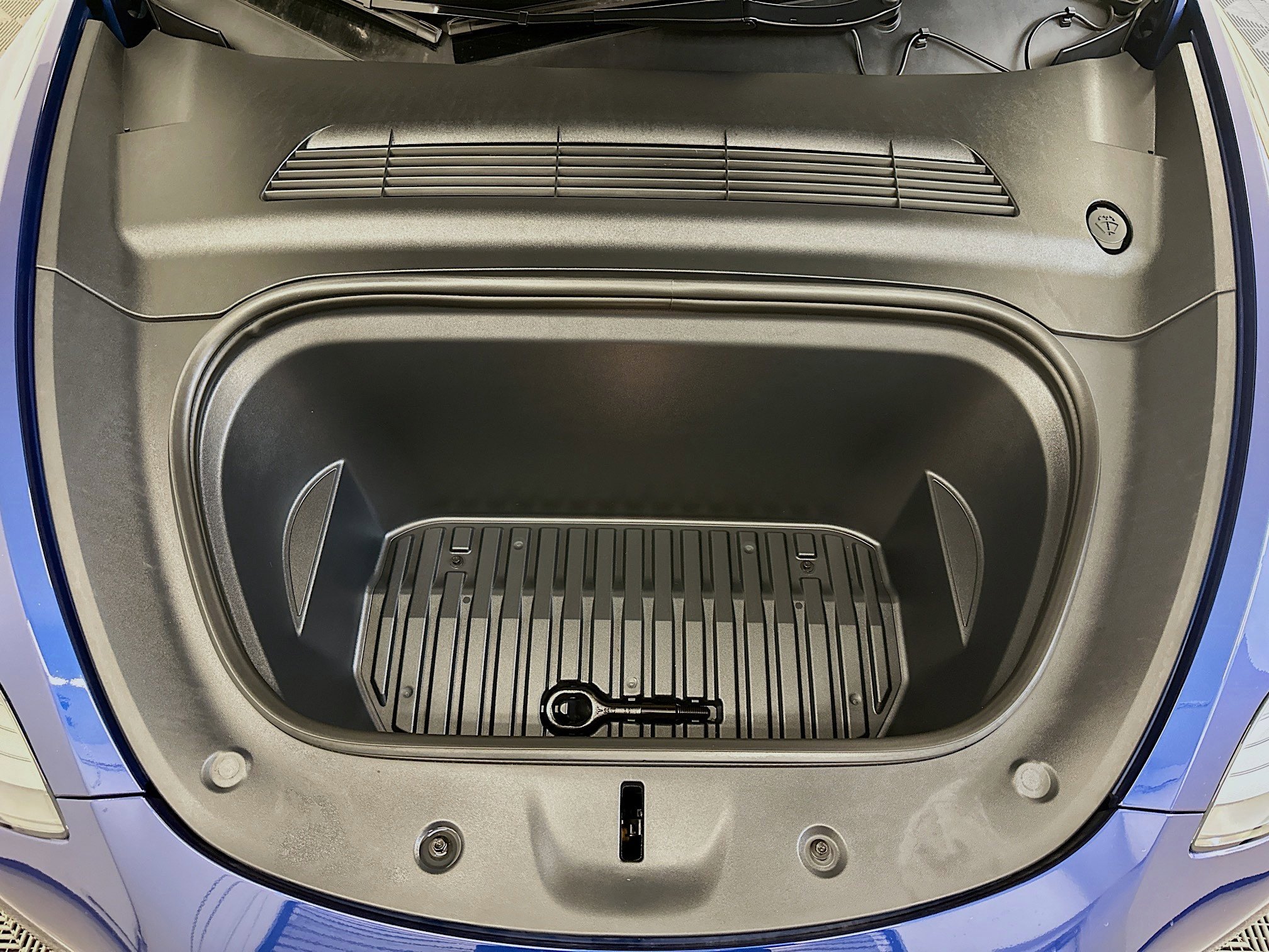 Used 2023 Tesla Model Y Long Range image 33