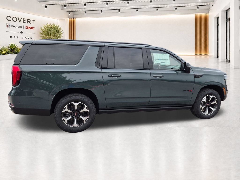 New 2026 GMC Yukon XL AT4 Ultimate AWD/4WD image 12