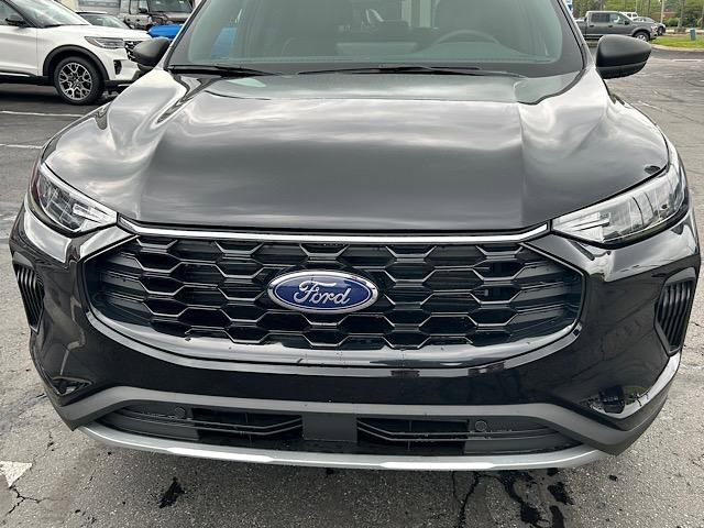 New 2025 Ford Escape ST-Line w/ Tech Pack #1 image 15