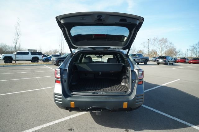 Used 2022 Subaru Outback Wilderness image 17