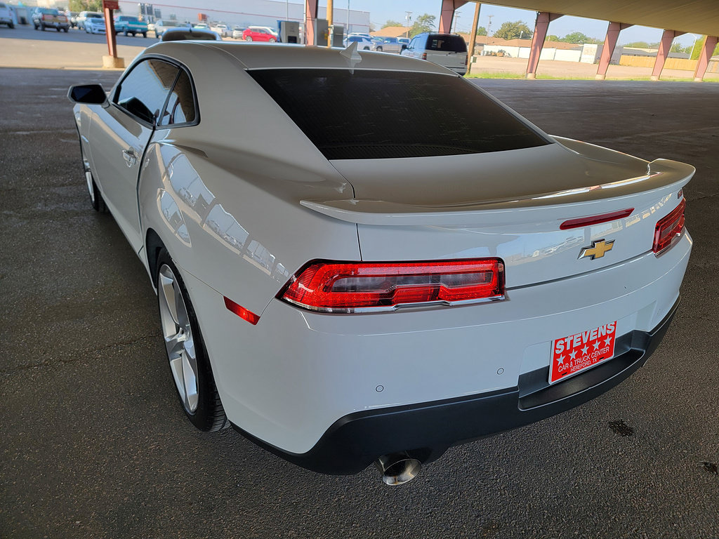 Used 2015 Chevrolet Camaro LT w/ RS Package RWD image 9