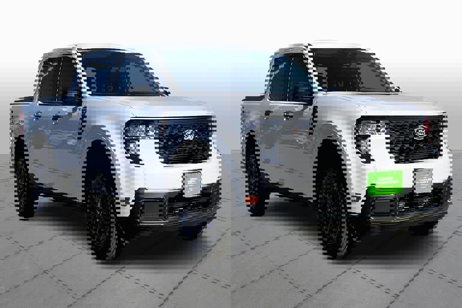 Used 2025 Ford Maverick XLT w/ Equipment Group 302A image 3