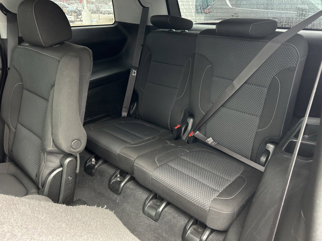 Used 2023 GMC Acadia SLE w/ Driver Convenience Package image 13