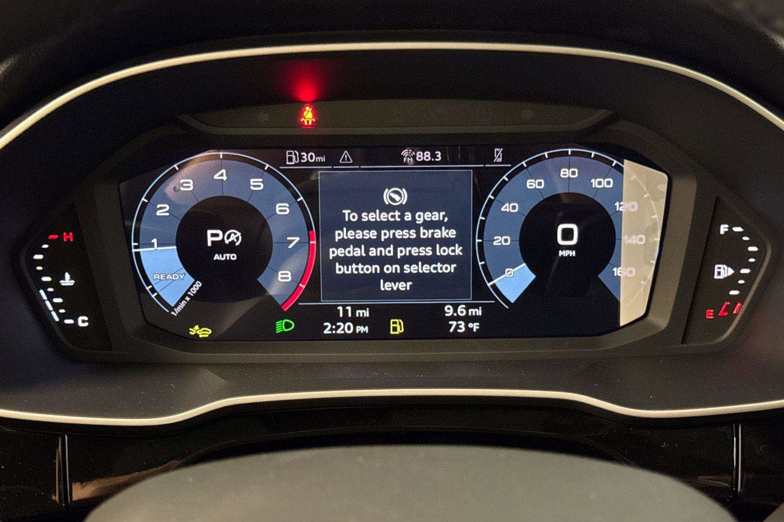 Used 2025 Audi Q3 2.0T Premium w/ Convenience Package image 24