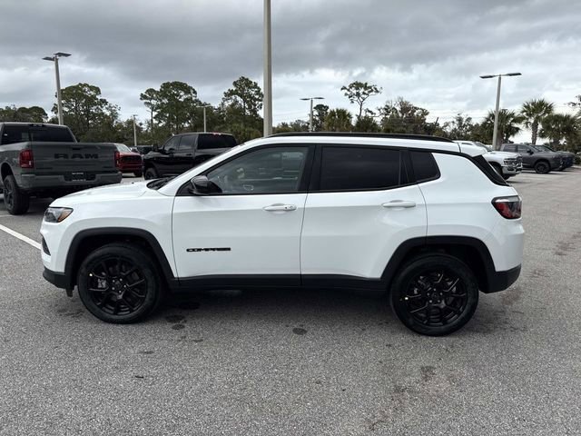 New 2026 Jeep Compass Latitude image 6