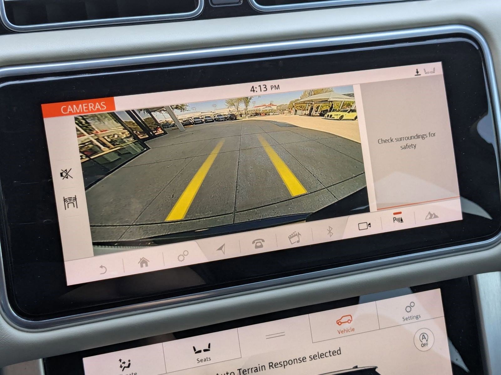 Used 2019 Land Rover Range Rover Long Wheelbase Supercharged image 19