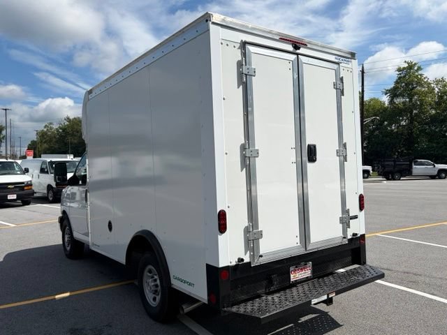 New 2026 Chevrolet Express 3500 w/ Power Convenience Package RWD image 17