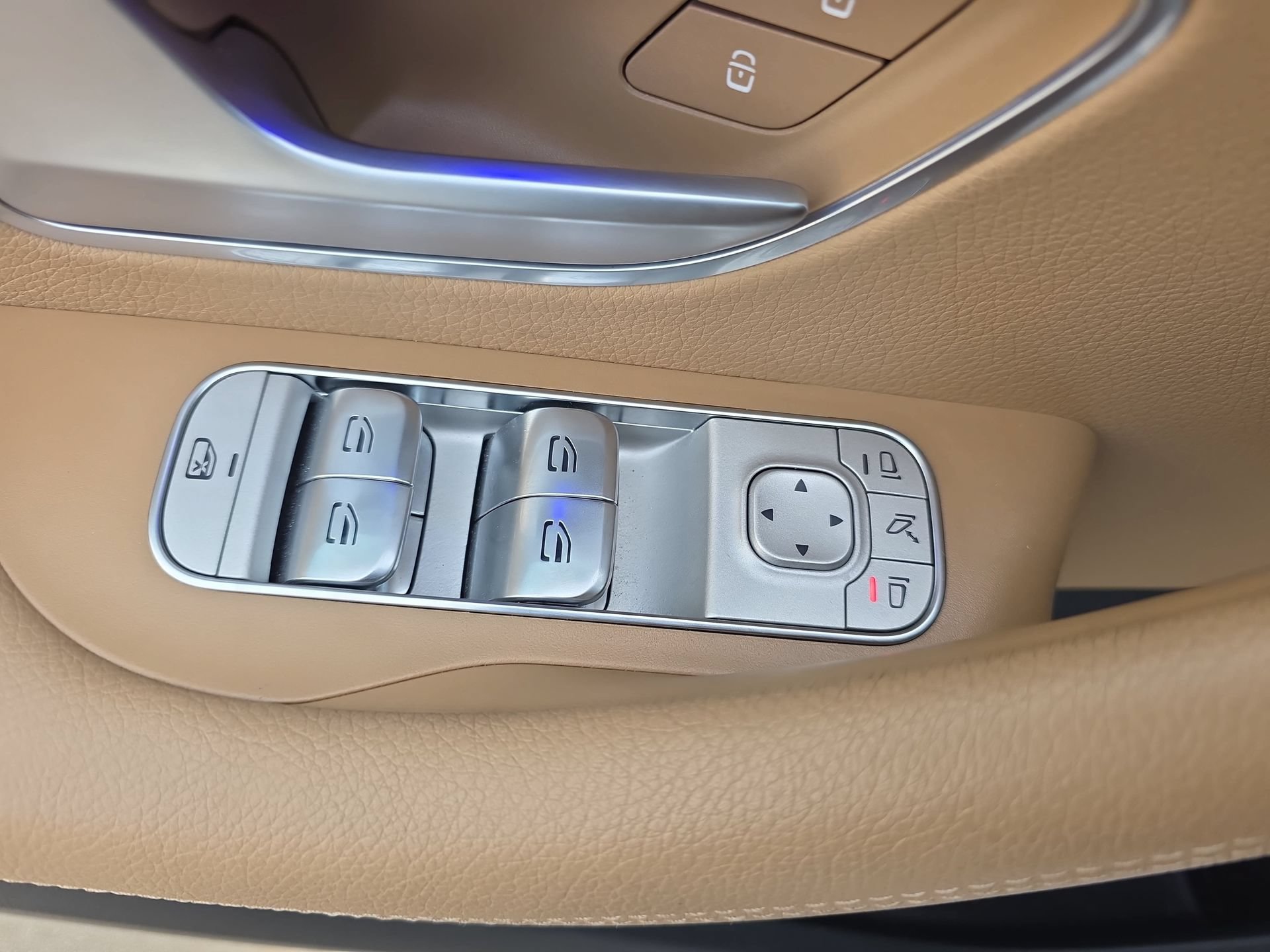 Certified 2024 Mercedes-Benz GLE 450e 4MATIC image 27