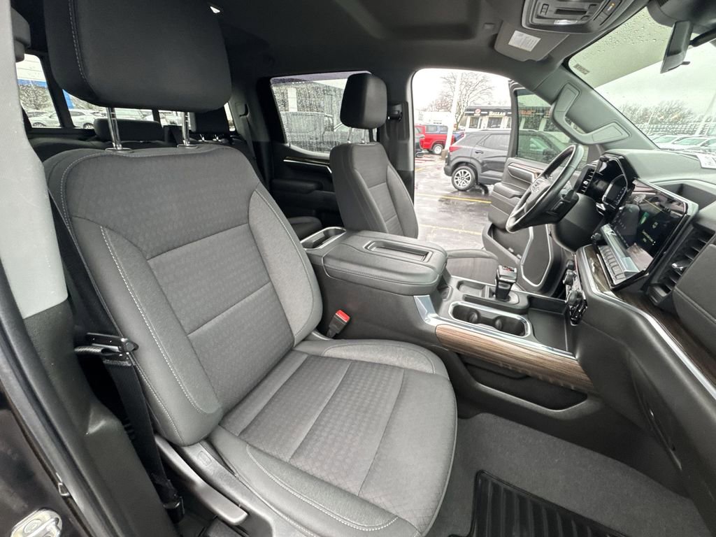 Certified 2022 Chevrolet Silverado 1500 RST w/ Convenience Package II image 26