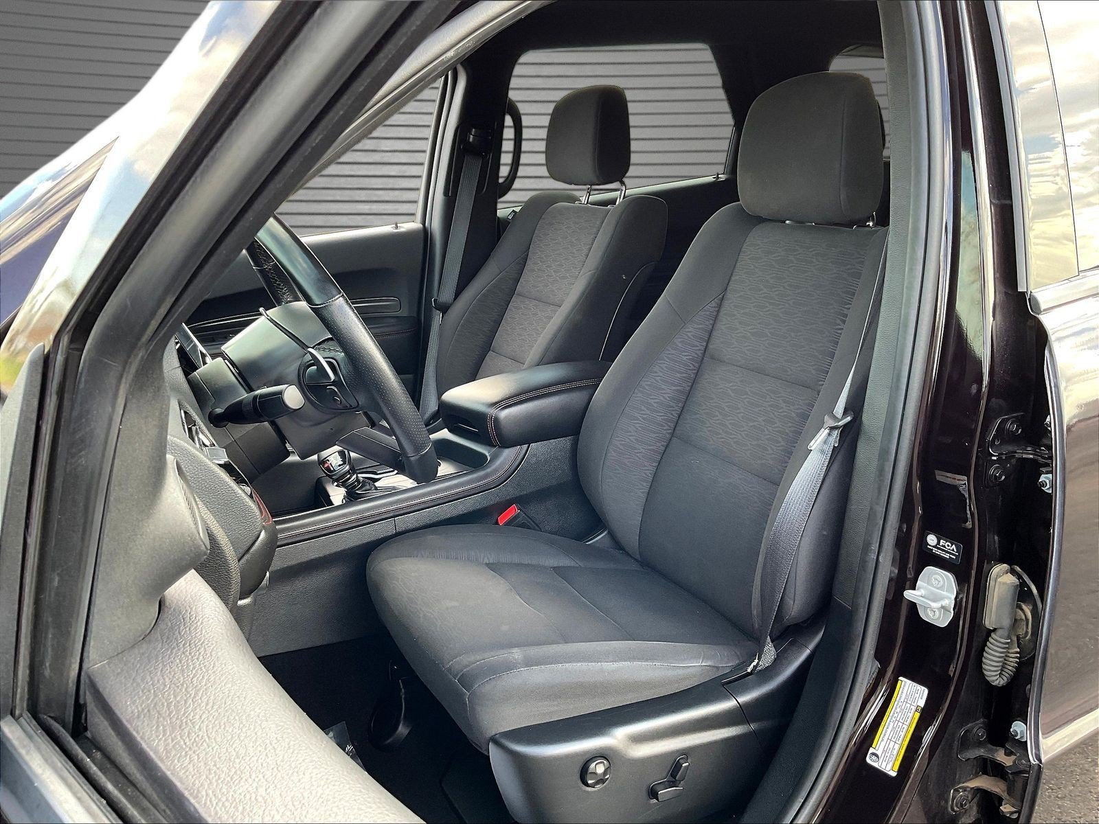 Used 2025 Dodge Durango GT AWD/4WD image 18