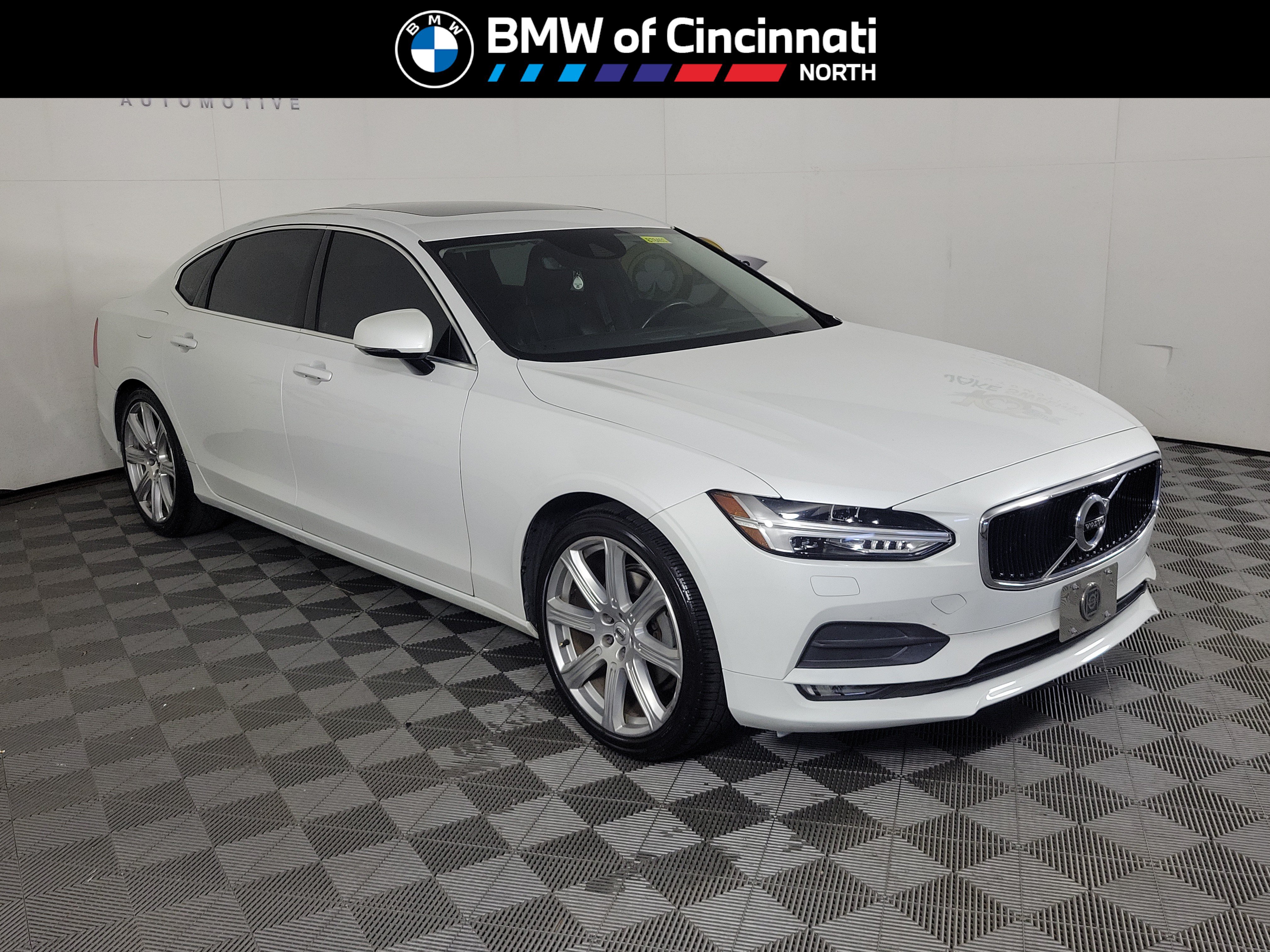 Used 2018 Volvo S90 T5 Momentum w/ Momentum Plus Package