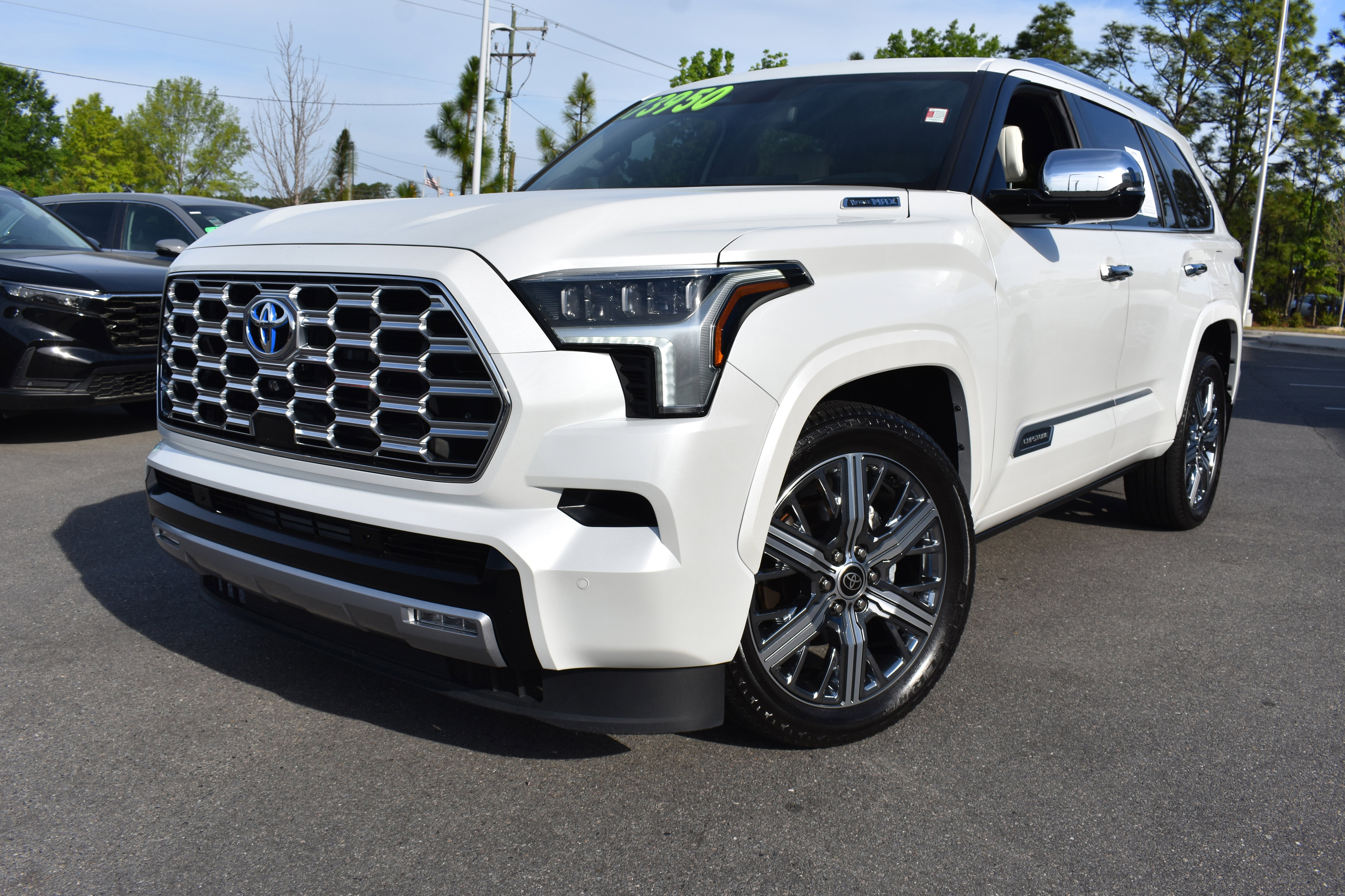 Used 2024 Toyota Sequoia Capstone image 5