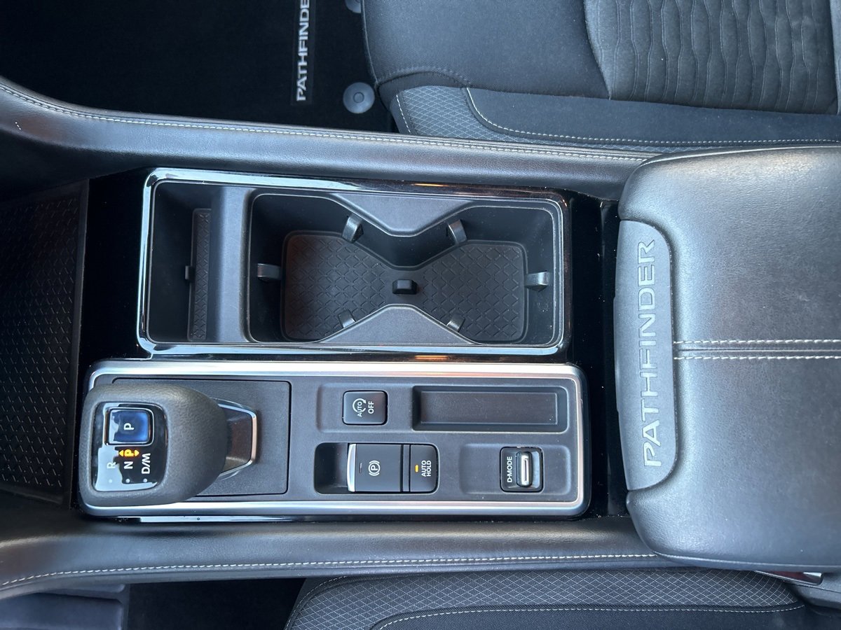 Used 2022 Nissan Pathfinder SV w/ Cargo Package image 25