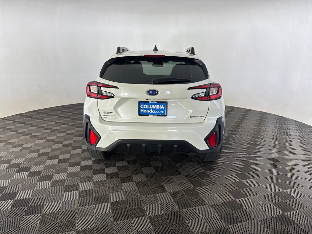 Used 2025 Subaru Crosstrek 2.5i Premium AWD/4WD image 6