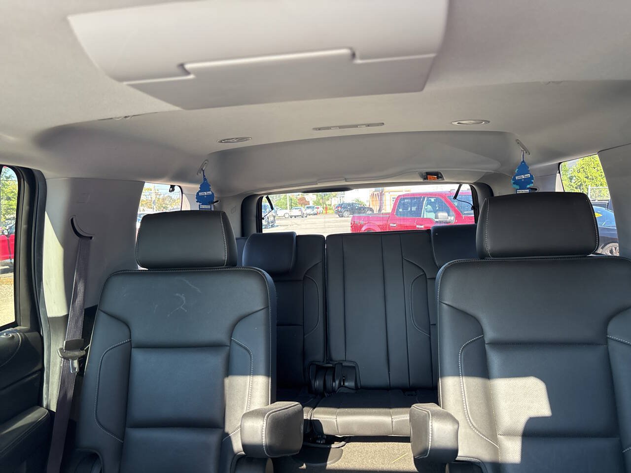 Used 2015 Chevrolet Tahoe LTZ AWD/4WD image 18