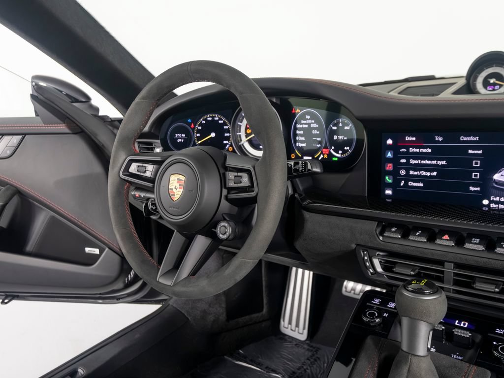 Used 2022 Porsche 911 GT3 RWD image 36