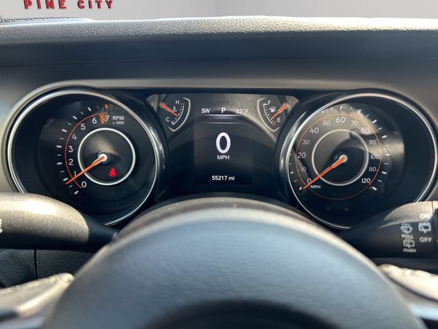 Used 2019 Jeep Wrangler Sport AWD/4WD image 16
