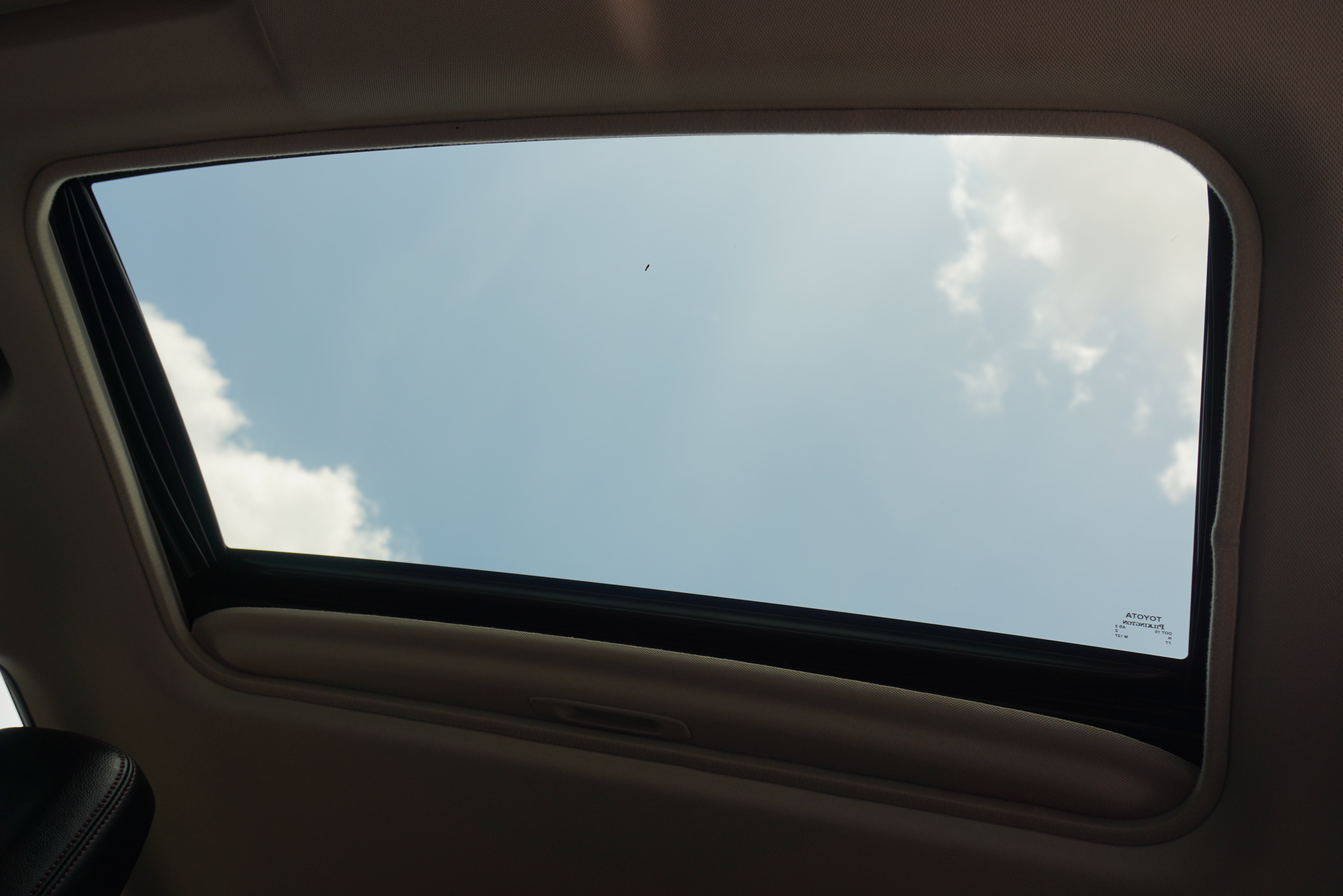 Used 2013 Toyota RAV4 Limited FWD image 20