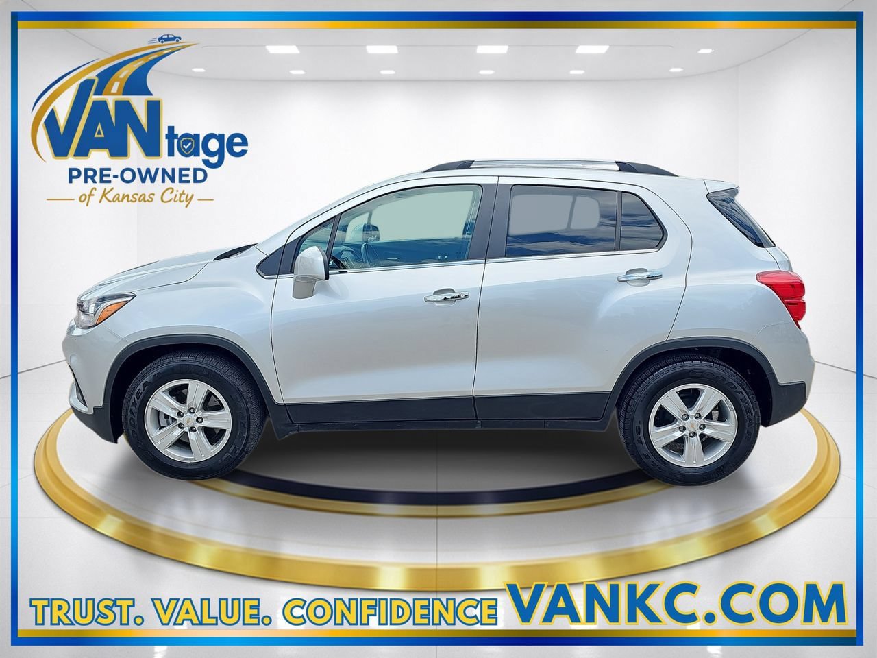 Used 2019 Chevrolet Trax LT w/ LT Convenience Package FWD image 10