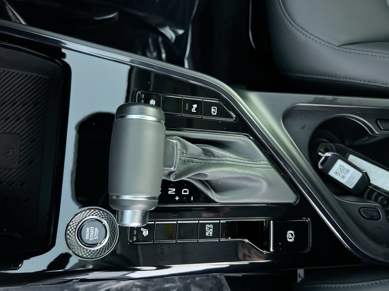 Certified 2024 Kia Niro EX FWD image 21