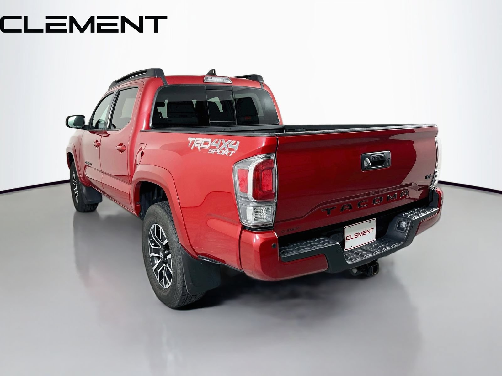 Used 2022 Toyota Tacoma TRD Sport w/ Technology Package AWD/4WD image 10