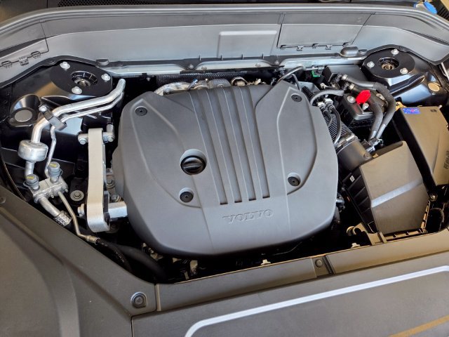 New 2026 Volvo XC90 B5 Core AWD/4WD image 25
