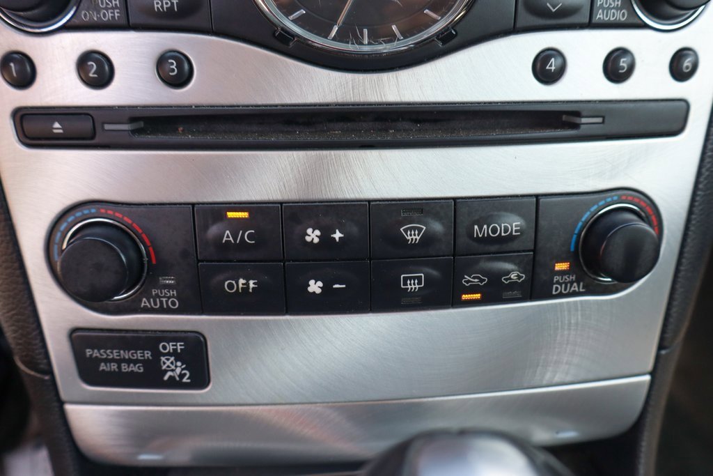 Used 2015 INFINITI Q60 Sport Limited image 36