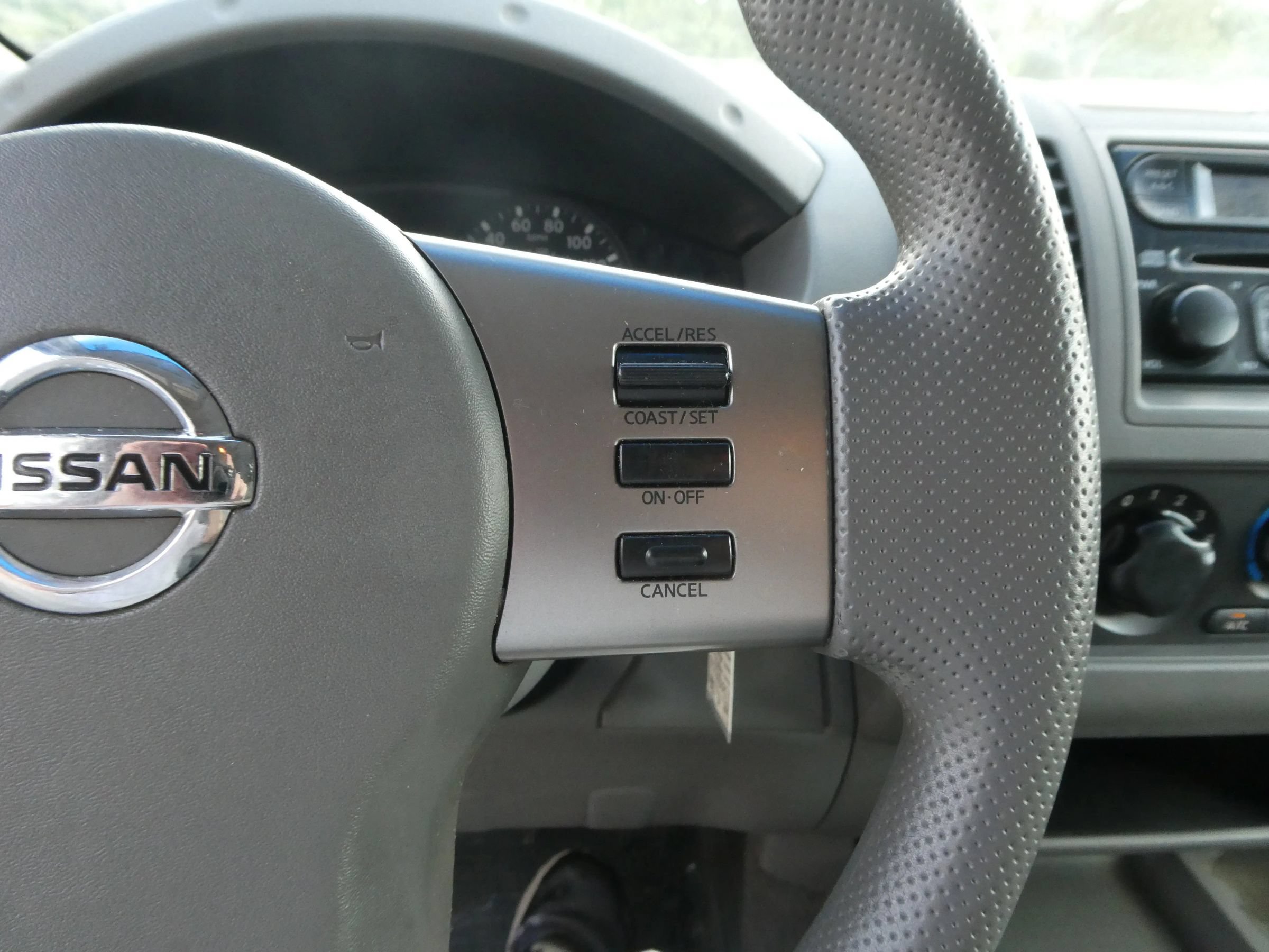 Used 2007 Nissan Frontier XE w/ Preferred Pkg RWD image 17