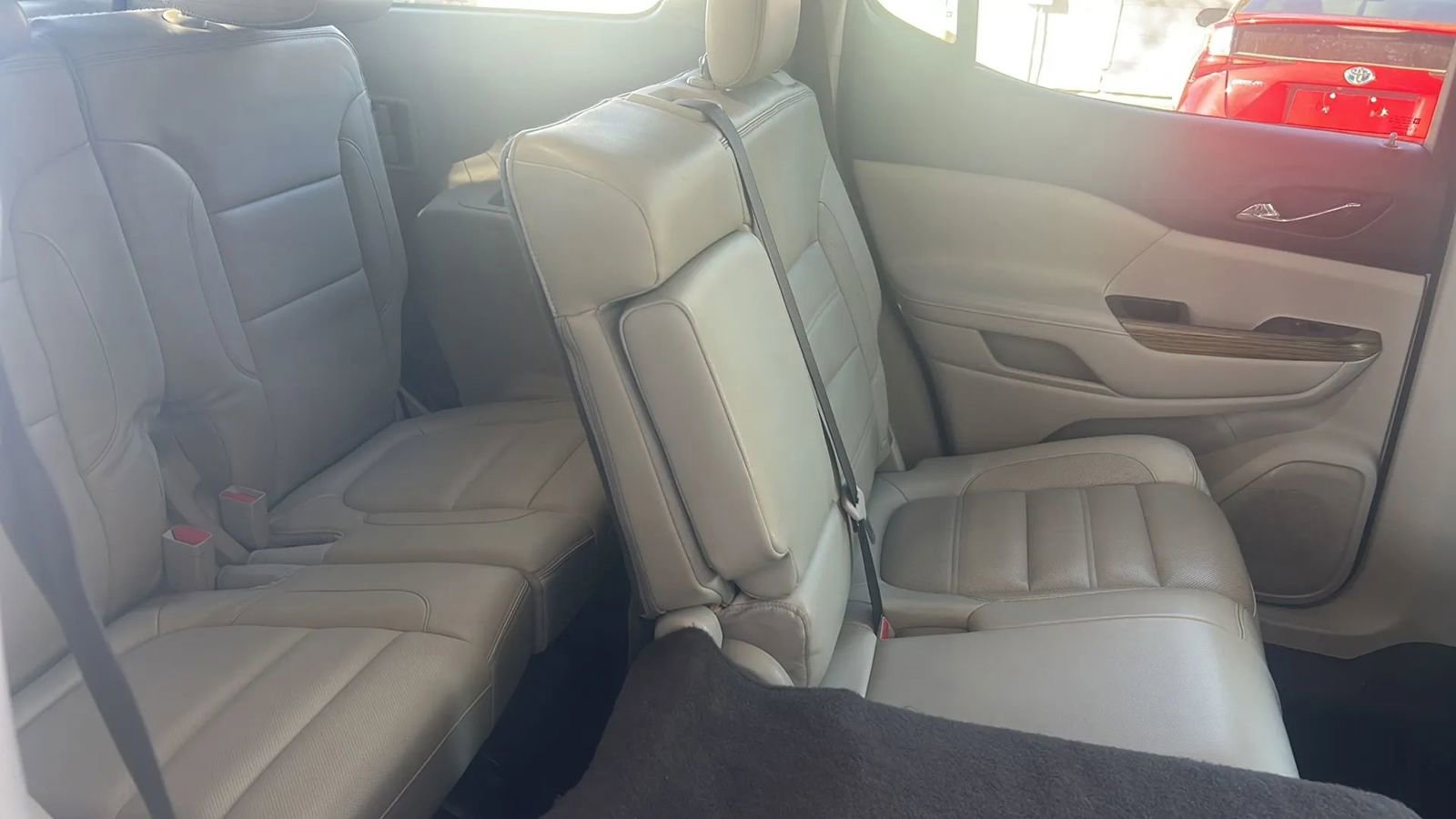 Used 2017 GMC Acadia Denali w/ Technology Package image 12