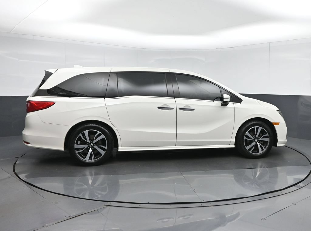 Used 2018 Honda Odyssey Elite image 8