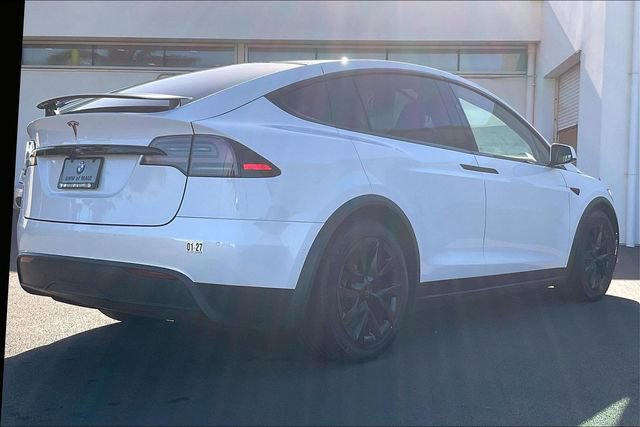 Used 2022 Tesla Model X image 11
