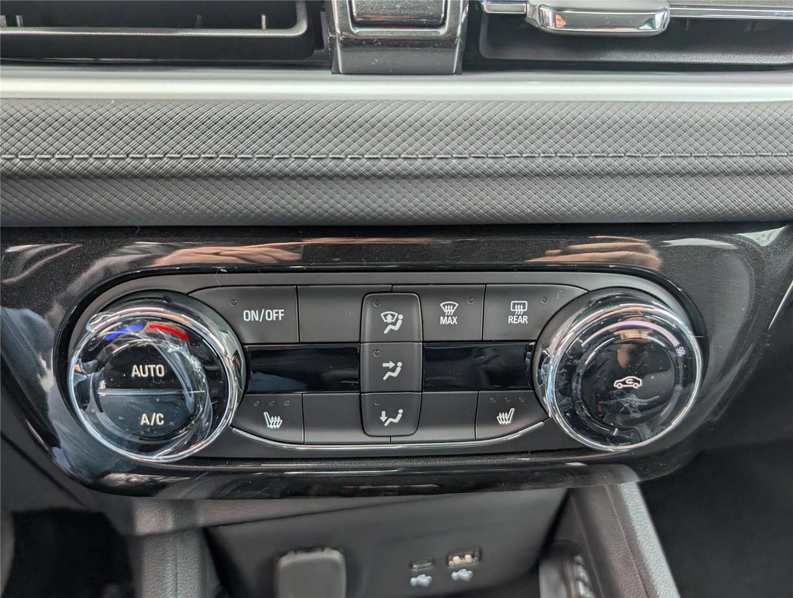 New 2026 Chevrolet TrailBlazer LT w/ Convenience Package image 25