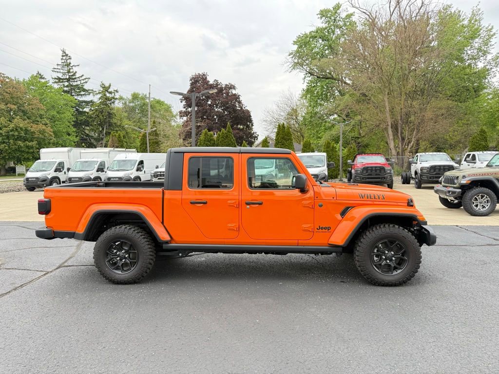 New 2025 Jeep Gladiator Sport AWD/4WD image 8