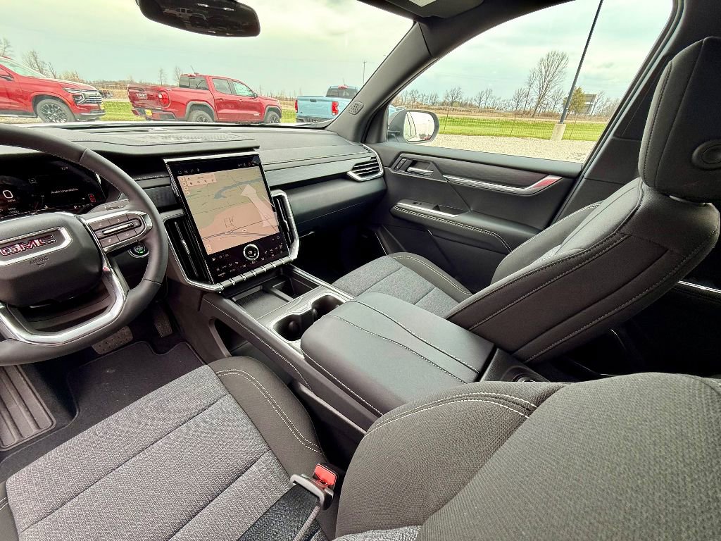 New 2025 GMC Acadia Elevation image 13