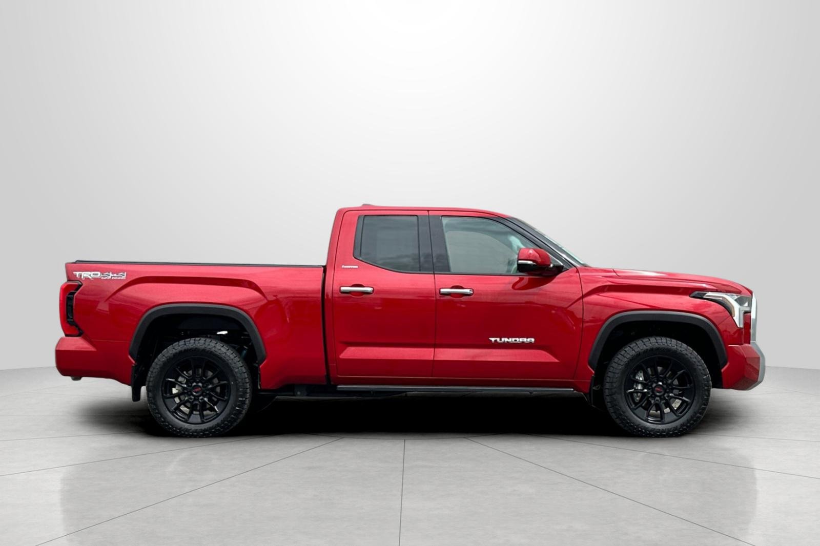 Used 2022 Toyota Tundra Limited image 5