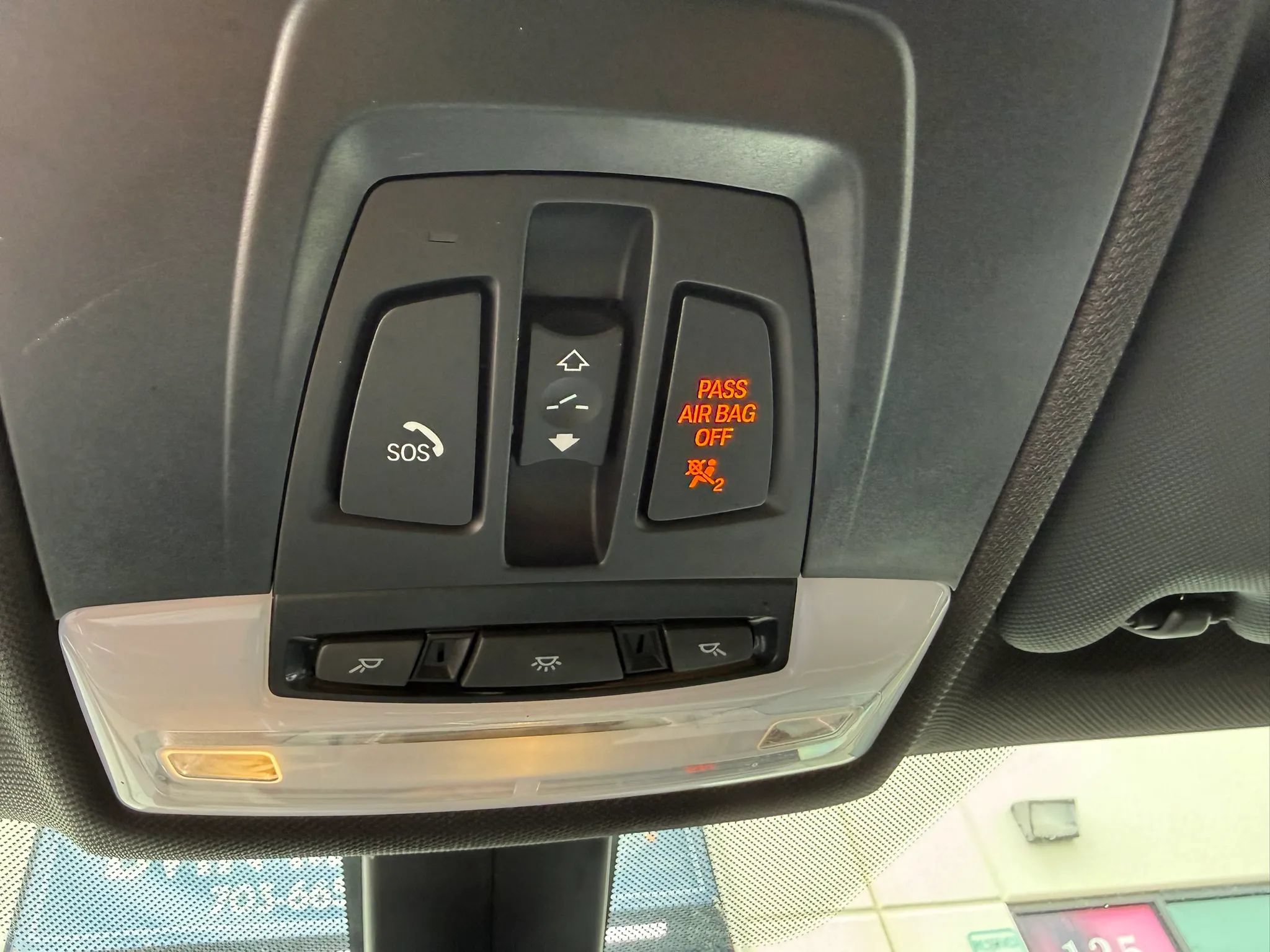 Used 2016 BMW 340i xDrive Sedan AWD/4WD image 40