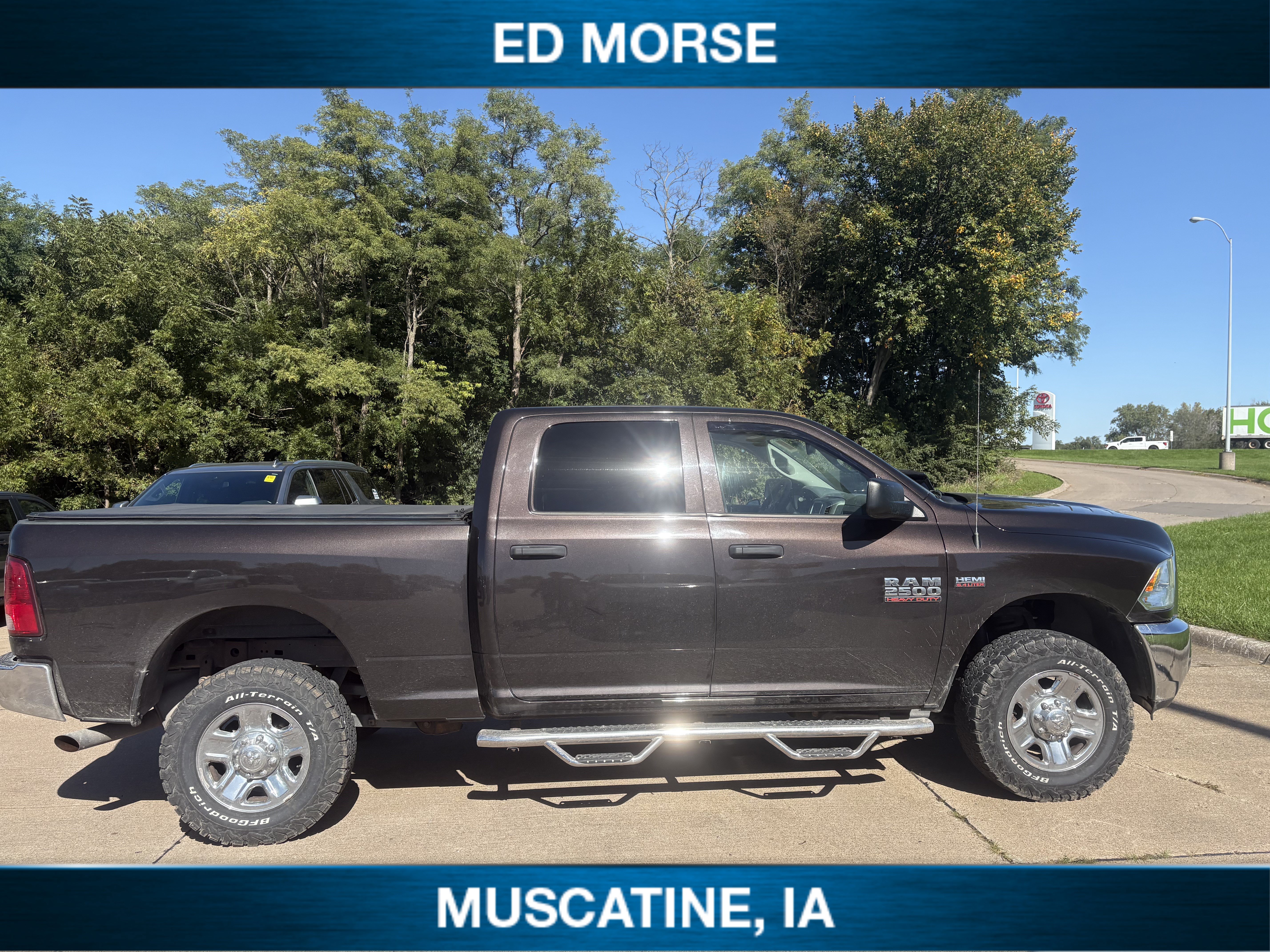 Used 2016 RAM 2500 Tradesman w/ Chrome Appearance Group AWD/4WD image 4