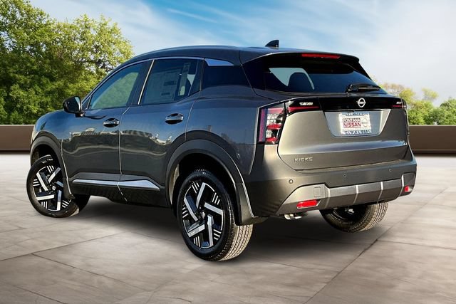 New 2026 Nissan Kicks SV FWD image 3