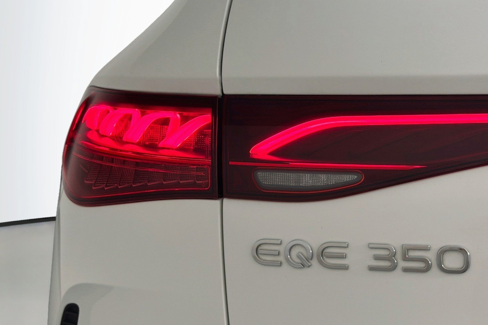 Certified 2024 Mercedes-Benz EQE 350+ 4MATIC SUV image 17