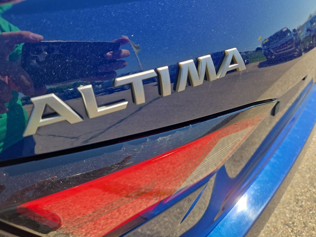 Used 2024 Nissan Altima 2.5 SR FWD image 37
