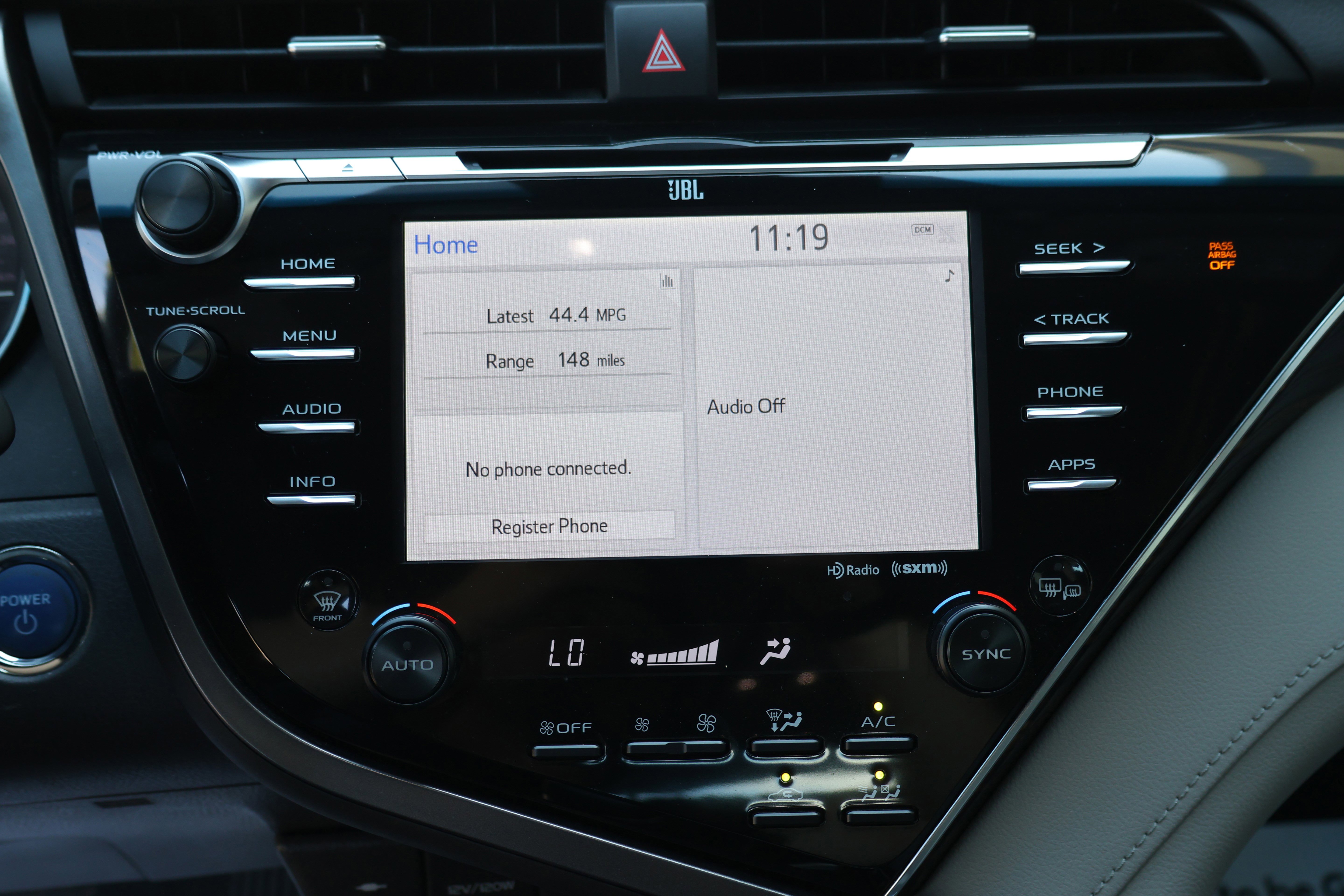 Used 2018 Toyota Camry XLE w/ Audio Package FWD image 34