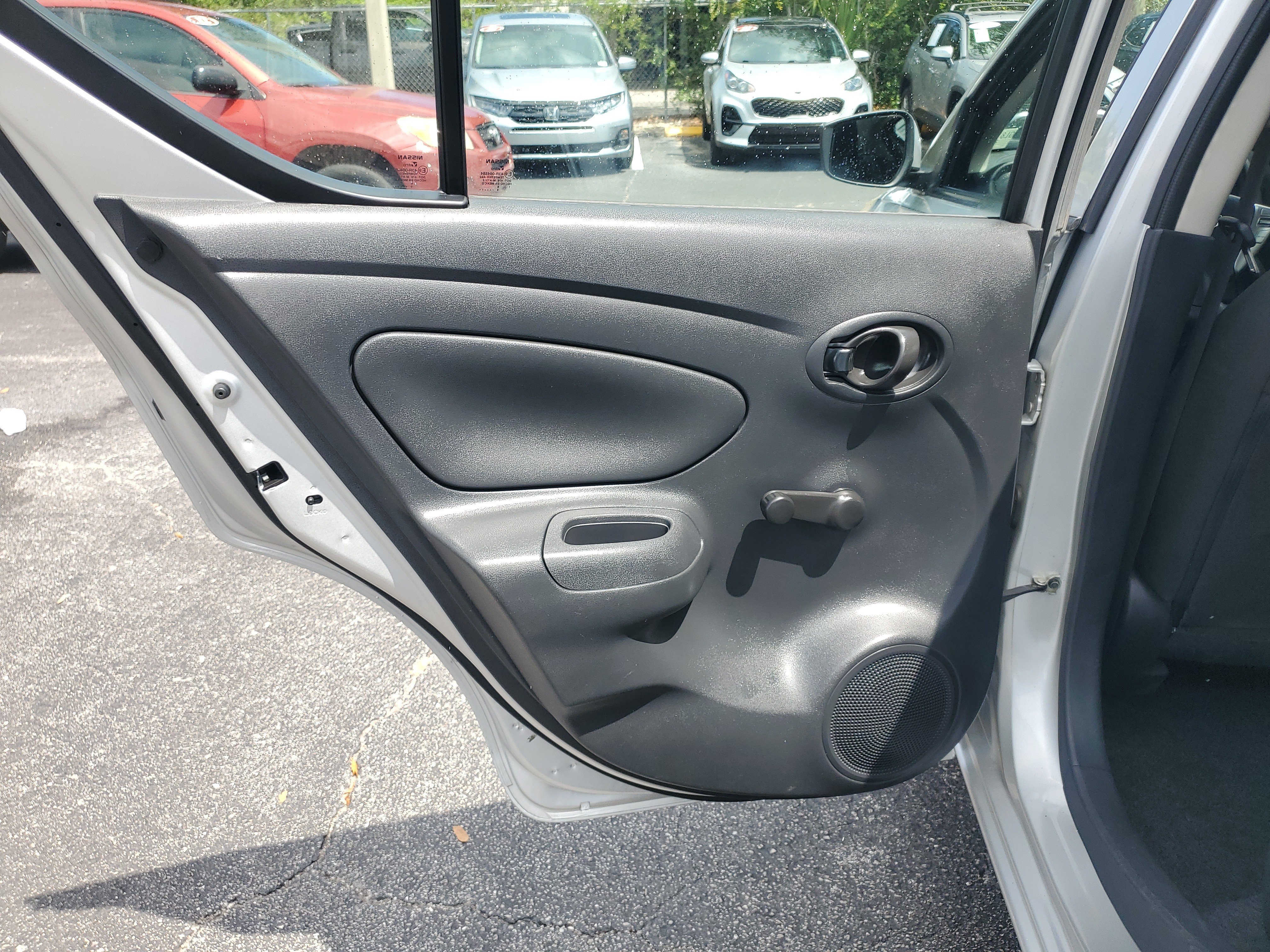 Used 2016 Nissan Versa S Plus FWD image 14