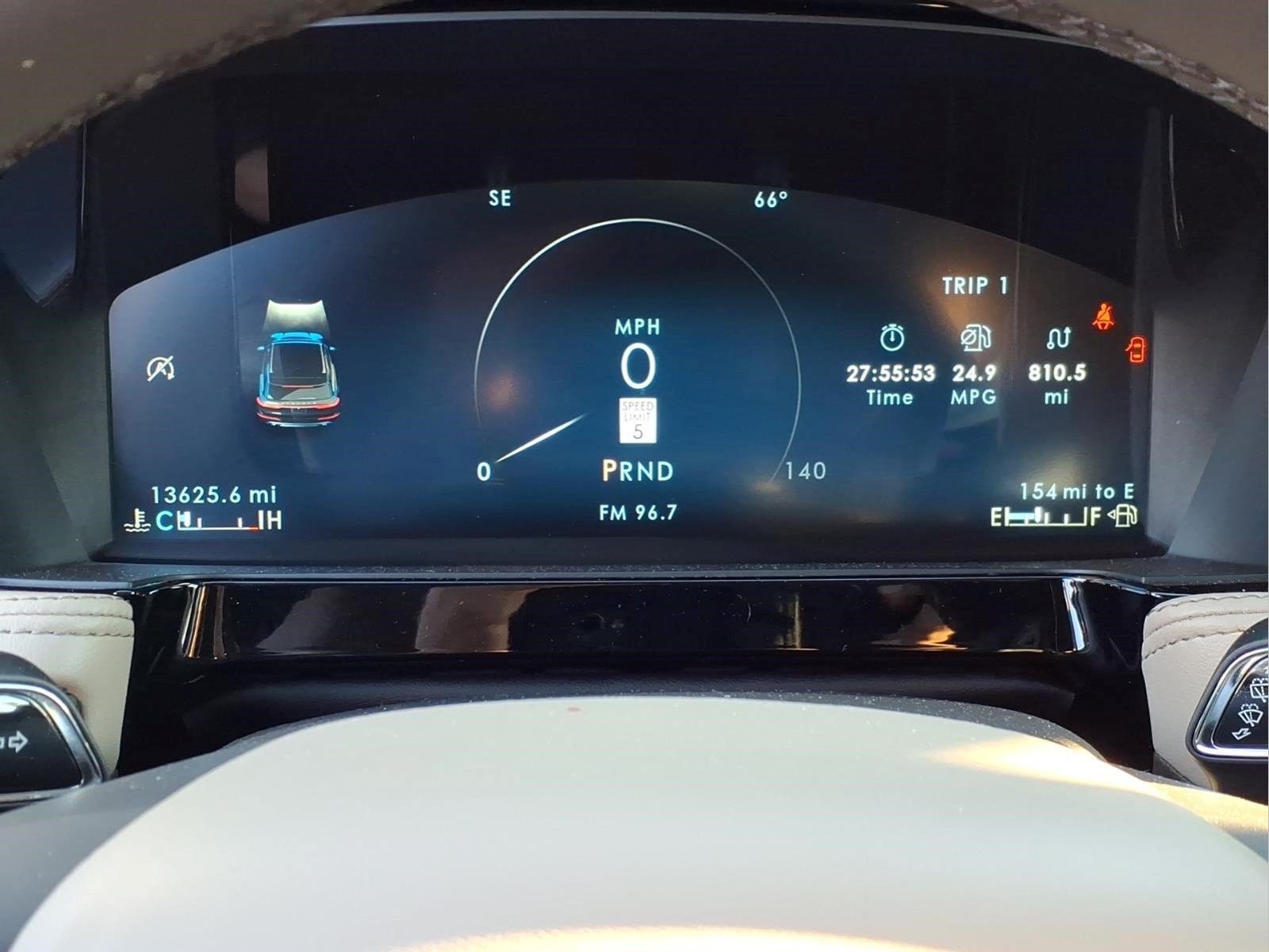 Used 2023 Lincoln Corsair AWD image 18