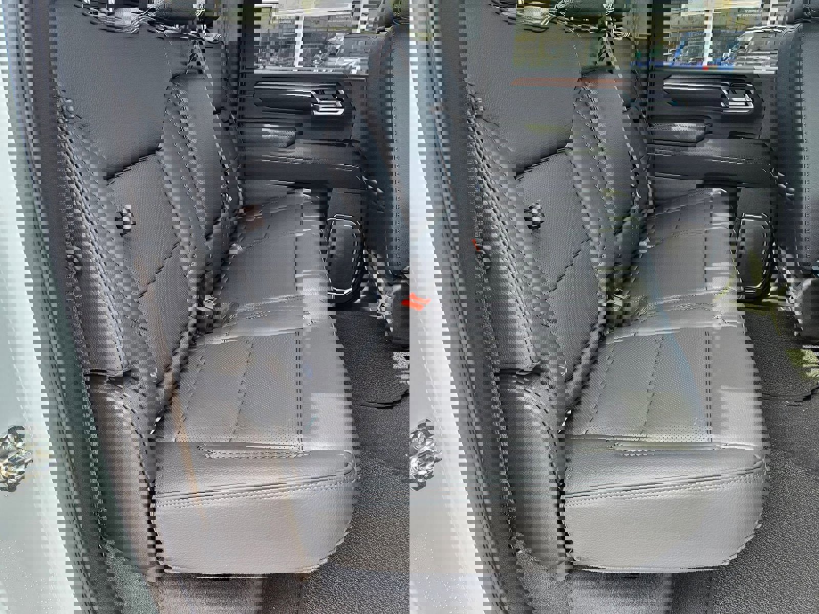 New 2026 GMC Sierra 3500 Denali w/ Denali Reserve Package image 25