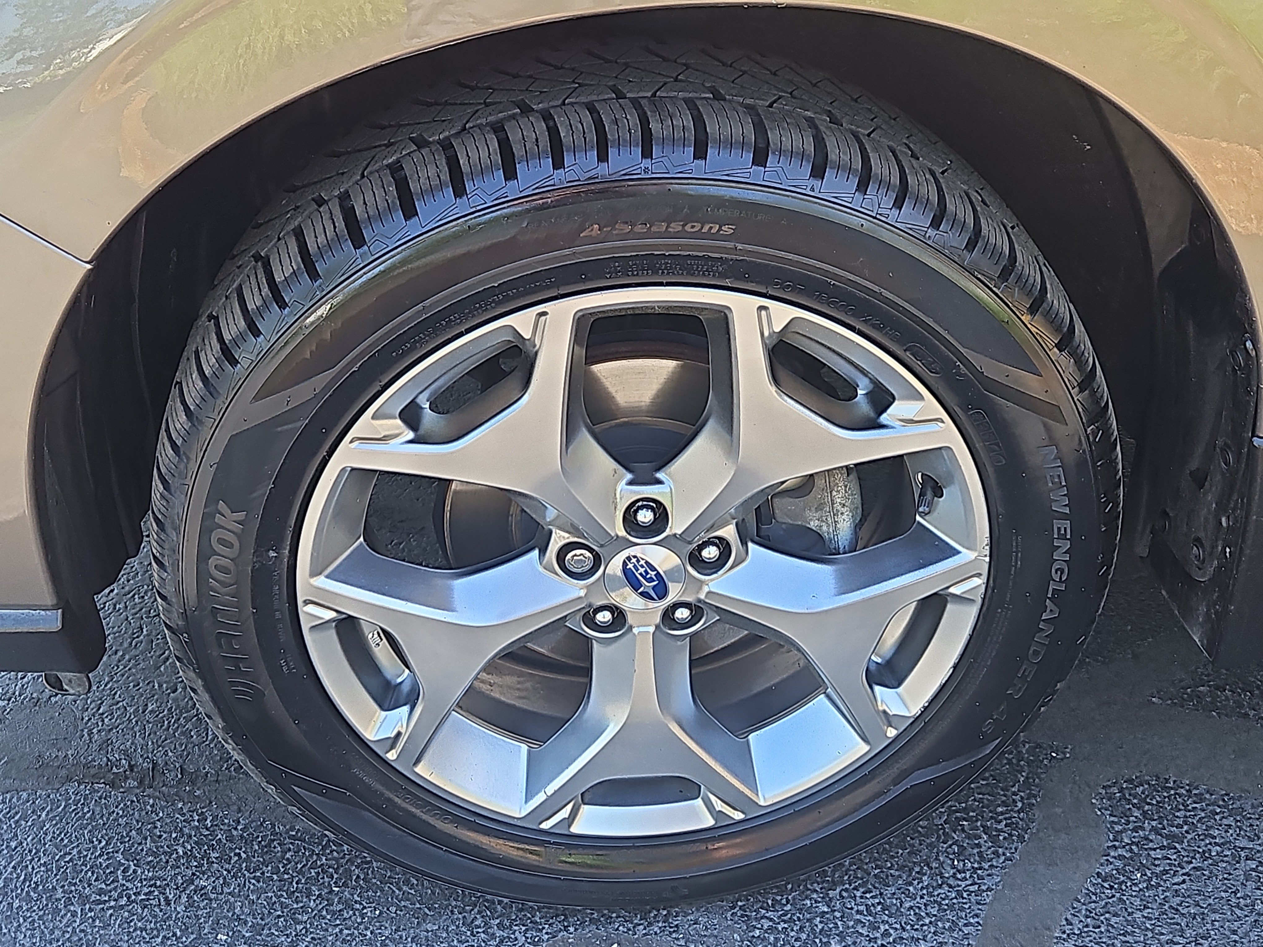 Used 2018 Subaru Forester 2.5i Touring AWD/4WD image 4